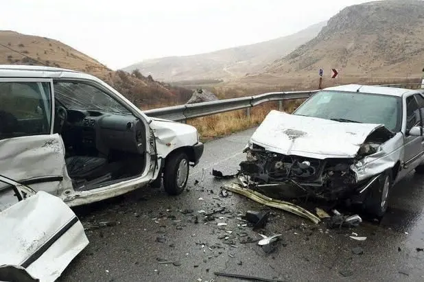 تصادف مرگبار در محور حمیل به شباب با 8 نفر فوتی