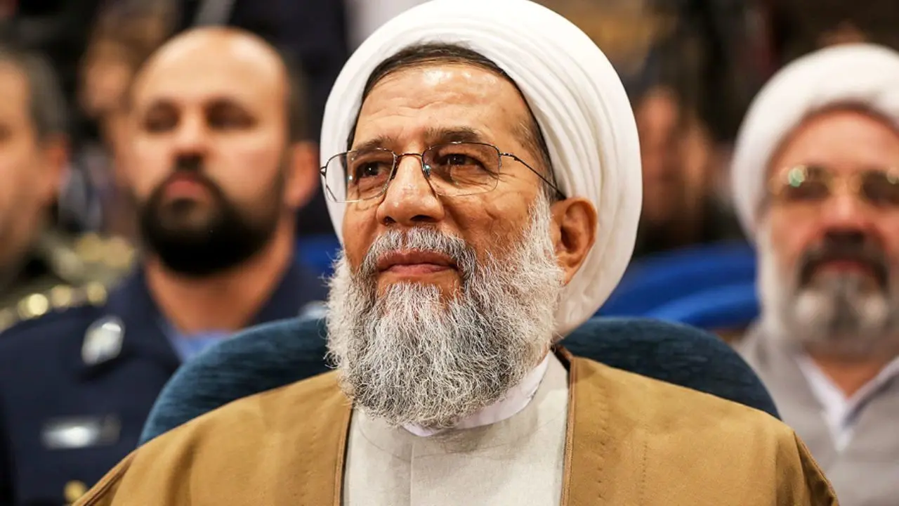 مبادا سخنی بگوییم که مورد سوءاستفاده دشمن قرار گیرد